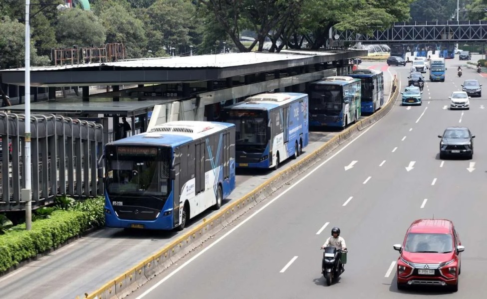 DKI Jakarta Terapkan Transportasi Gratis dan KPJ untuk Ringankan Beban Pekerja Kota