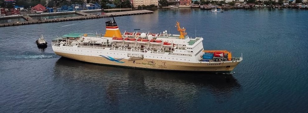 Jadwal Kapal Pelni KM Labobar Juni 2025 Rute Lengkap Surabaya Jakarta Makassar Ambon Kaimana