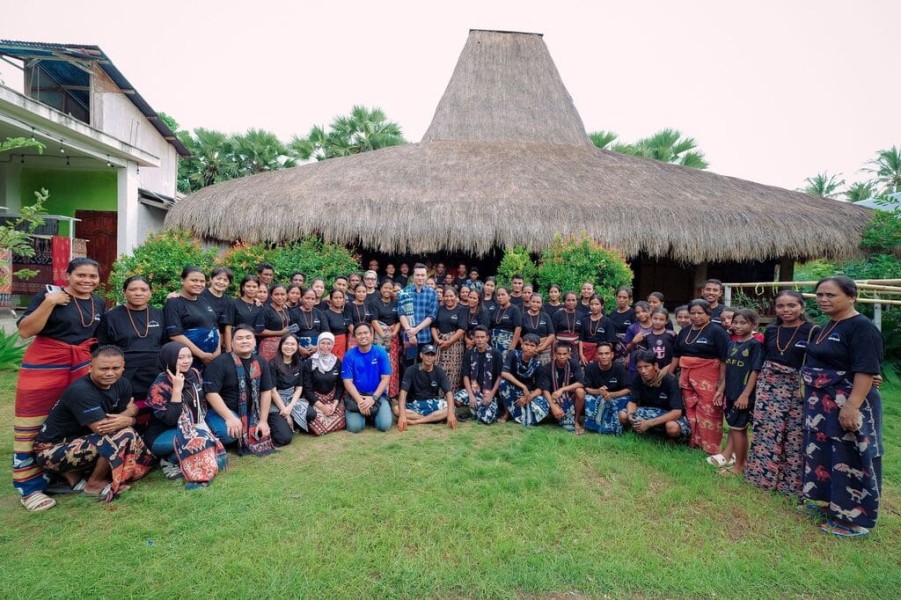 Bakti BCA Jadikan Pesona Budaya Sumba Sebagai Pilar Utama Ekonomi Kreatif