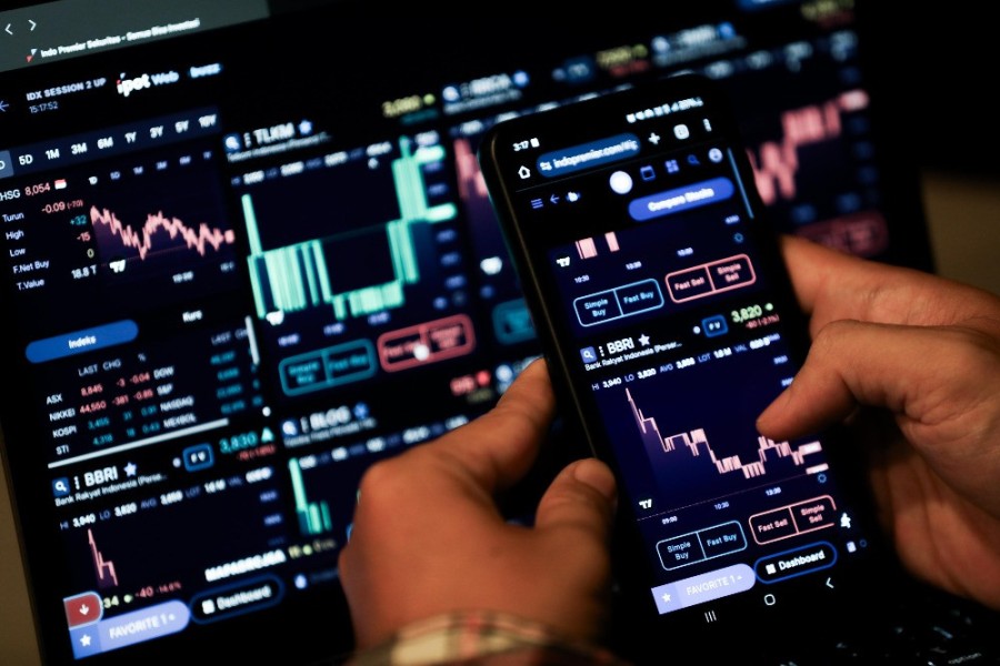 IHSG Naik ke Level 7.009 di Awal Perdagangan, TPIA, BREN dan BBRI Pimpin Penguatan