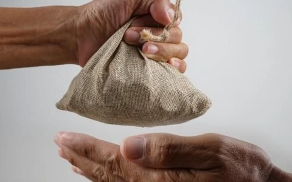 Dahsyatnya Keutamaan Sedekah Ramadan Ustadz Hilman Fauzi Ungkap Rahasia Pintu Keberkahan