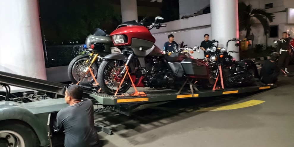 Kejagung Sita Puluhan Kendaraan dan Uang Asing Terkait Kasus Suap Vonis Lepas Korporasi CPO Wilmar Cs