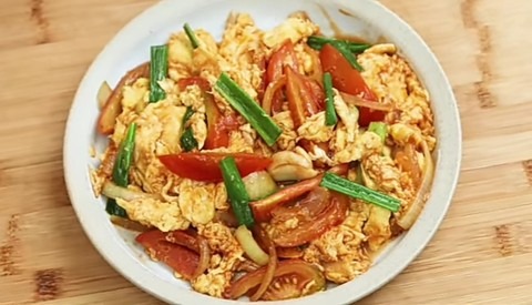 Resep Telur Asam Manis Chef Devina Hermawan Menu Sahur 5 Menit