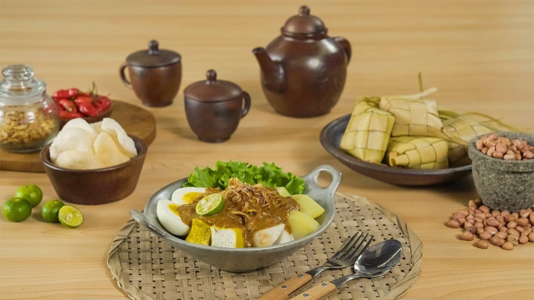 5 Rekomendasi Sarapan Lezat di Bogor yang Bisa Langsung Dibawa ke Kantor