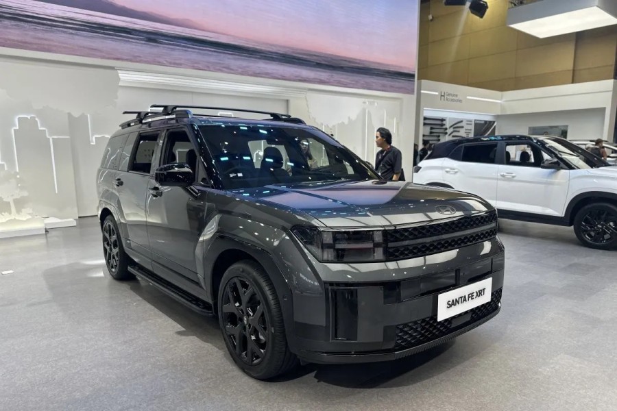 Hyundai Resmi Meluncurkan Santa Fe XRT di IIMS 2026, SUV Premium Dibanderol Rp932 Juta