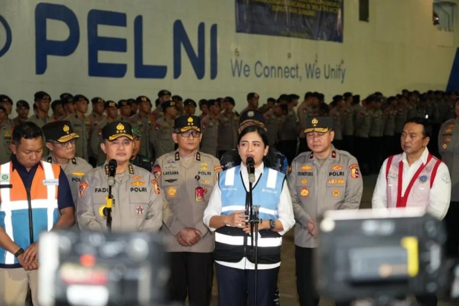 Pelni Kerahkan KM Egon Angkut Bantuan Kemanusiaan Polri