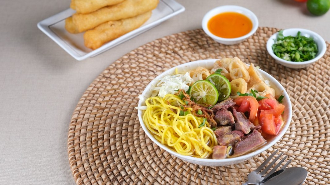 9 Rekomendasi Soto Mie Legendaris di Bogor yang Wajib Dicoba Pecinta Kuliner Nusantara