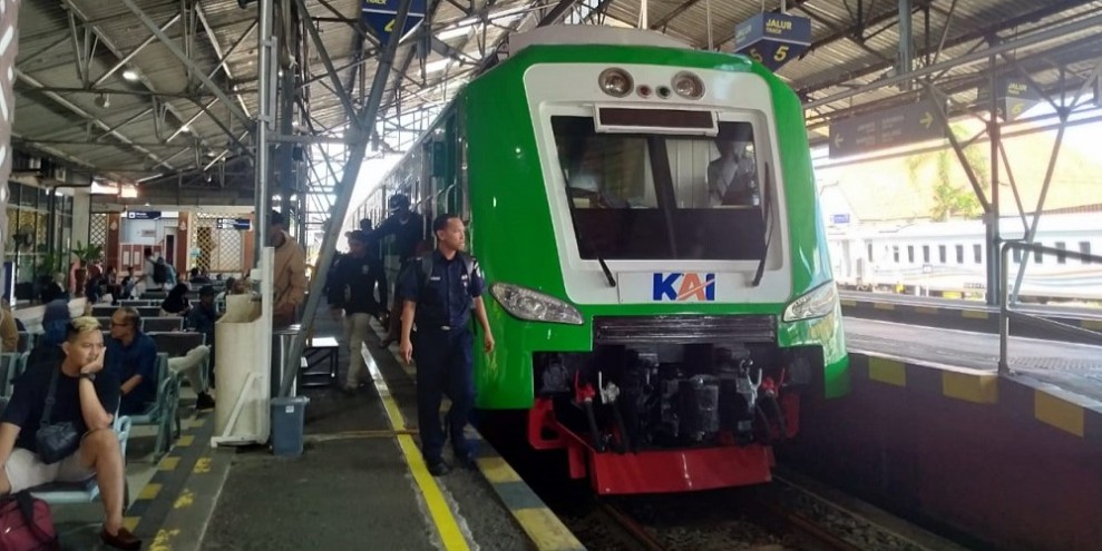 Jadwal Terbaru KA Prameks Sabtu 11 April 2026 Cek Keberangkatan Lengkap