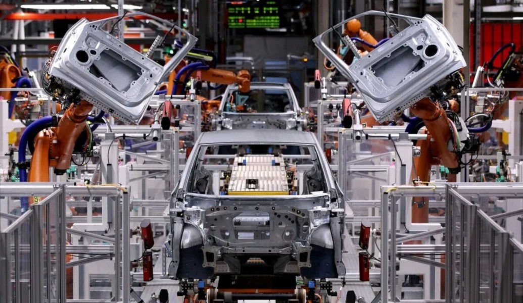 Pasar Otomotif, Dominasi Jepang Digoyang EV China