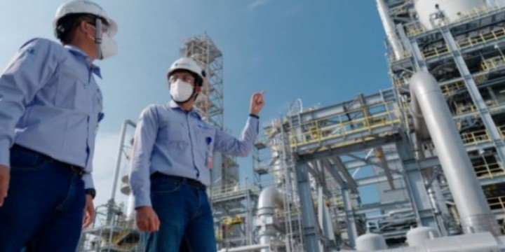 Chandra Asri Cetak Laba Bersih Rp18,22 Triliun Sepanjang 2025