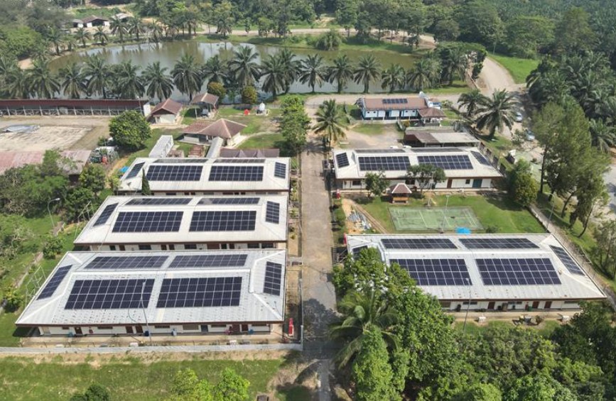 Medco Energi Kurangi Emisi Lewat PLTS Corridor