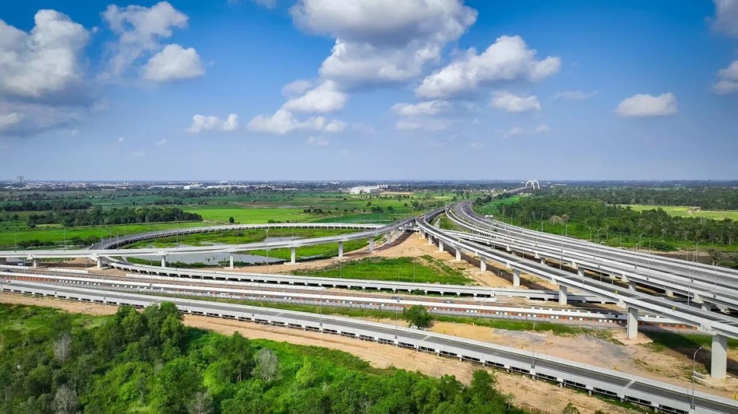 Proyek Tol Palembang–Betung Melesat 73 Persen, Transportasi Sumatera Semakin Lancar