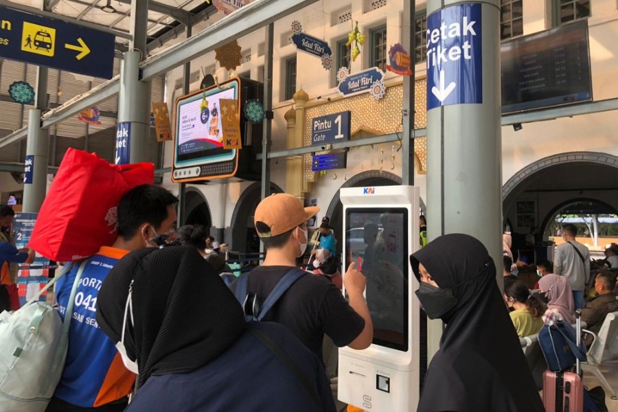 Lonjakan Penumpang 97, KAI Daop 1 Jakarta Operasikan 5 Kereta Tambahan per Hari Selama Libur Waisak