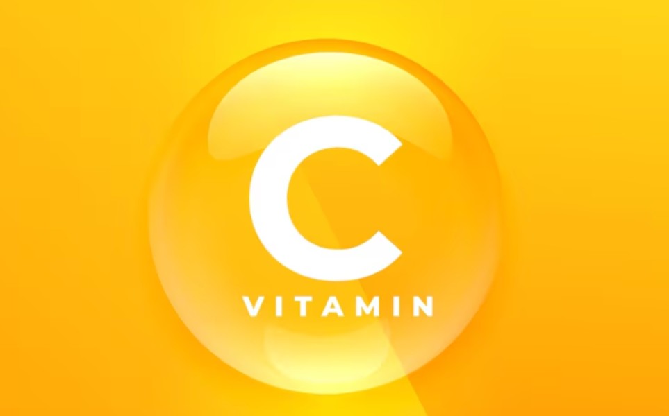 Waspadai Risiko Vitamin C Berlebihan Bagi Kesehatan Gigi