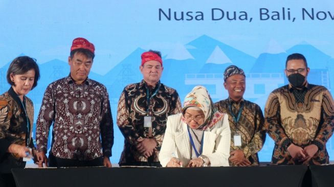 Rekind Dukung Transisi Energi Berkelanjutan Melalui Inovasi Hijau: Upaya Menuju Netralitas Karbon