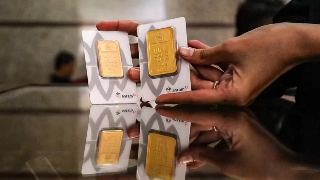 Harga Emas Antam Naik Rp 8.000 Per Gram 10 November 2025