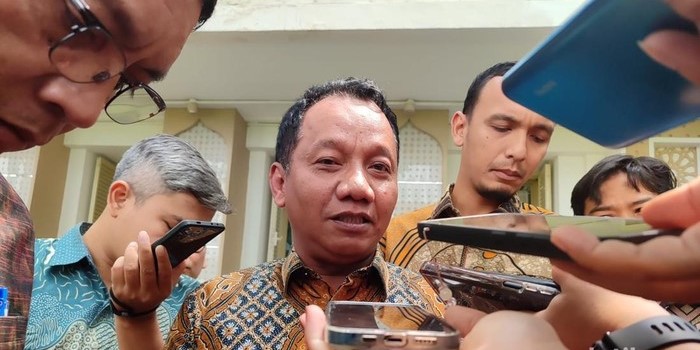 ESDM Siapkan Revisi Harga Mineral Acuan Strategis Tahun 2026