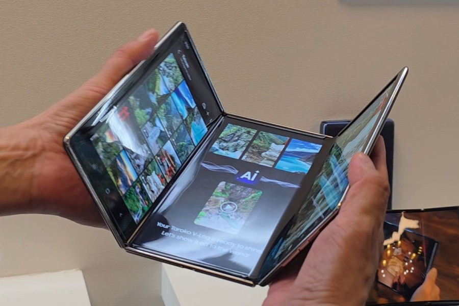 Peluncuran Ponsel Layar Lipat Tiga: Galaxy Z TriFold Menjadi Nama Resmi
