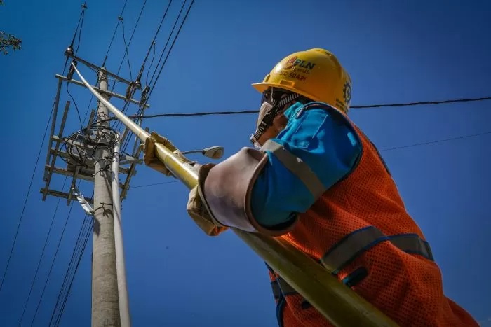 Stabilnya Tarif Listrik PLN Membantu Masyarakat Atur Pengeluaran Energi