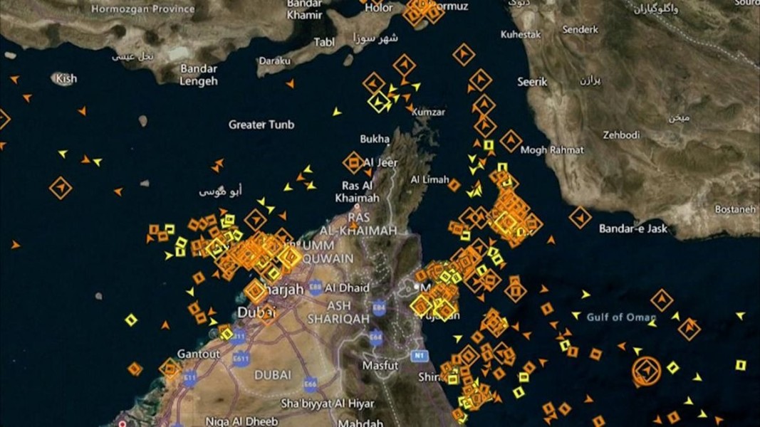 Harga Minyak Dunia Mengalami Pelemahan Tipis Saat Pelaku Pasar Memantau Ketat Situasi Di Selat Hormuz