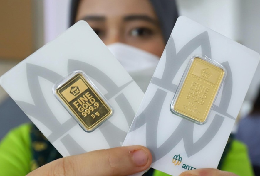 Harga Emas Antam Pecah Rekor Tembus Tiga Juta Rupiah Dampak Gejolak Global