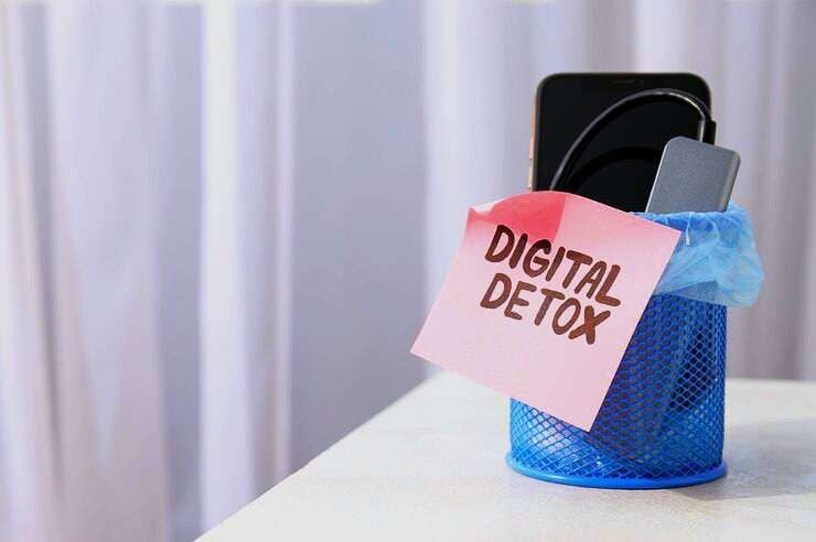 Digital Detox Bantu Atasi Stres Akibat Gadget