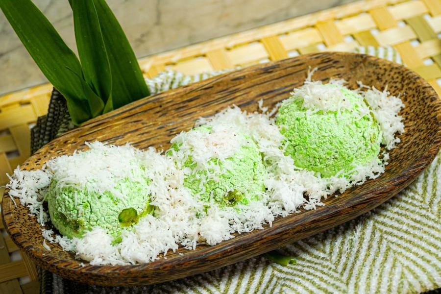 Cara Membuat Kue Putu Tanpa Bambu yang Tetap Lembut, Wangi, dan Mudah Dipraktikkan di Rumah