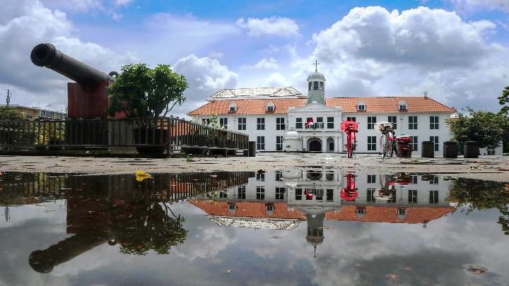 5 Tempat Wisata Sejarah Kota Tua Jakarta yang Jadi Lokasi Syuting Film Lisa BLACKPINK