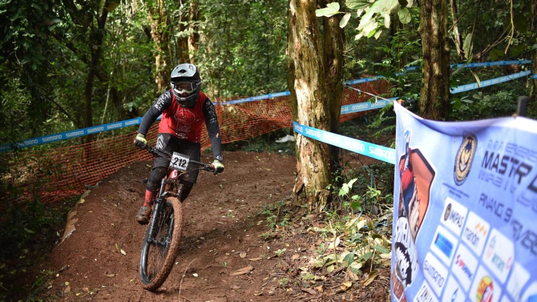 Shredding Series 2025: Rider Indonesia Tampil Maksimal di Gunung Pinang