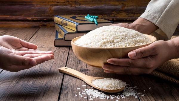 Panduan Lengkap Zakat Fitrah Menjelang Idulfitri Besaran Waktu Pembayaran Dan Penerimanya