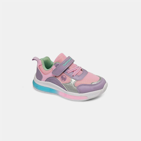 Pilihan Sepatu Anak Tahan Lama dan Nyaman
