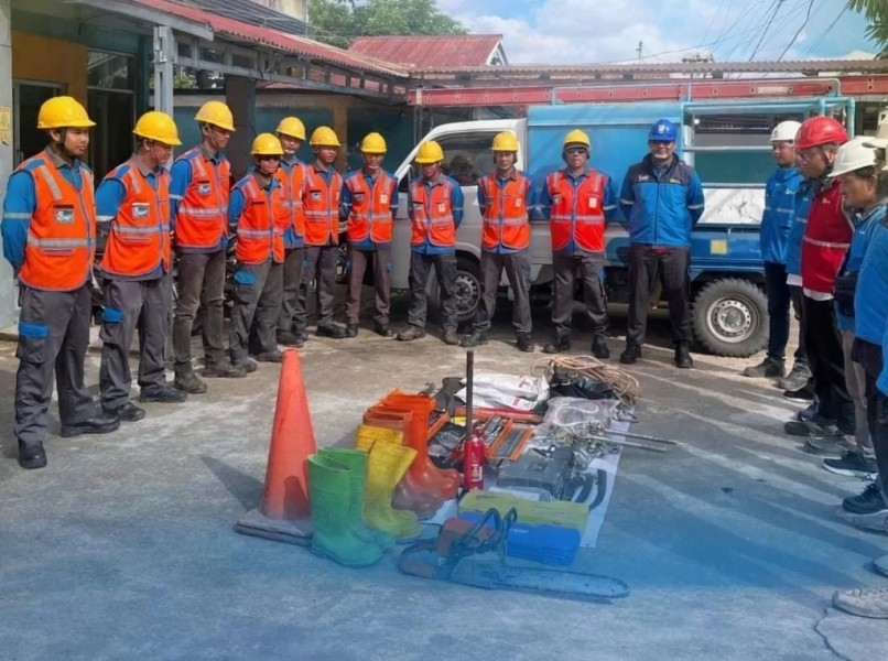 PLN Sintang Siaga Penuh Jaga Listrik Natal Tahun Baru