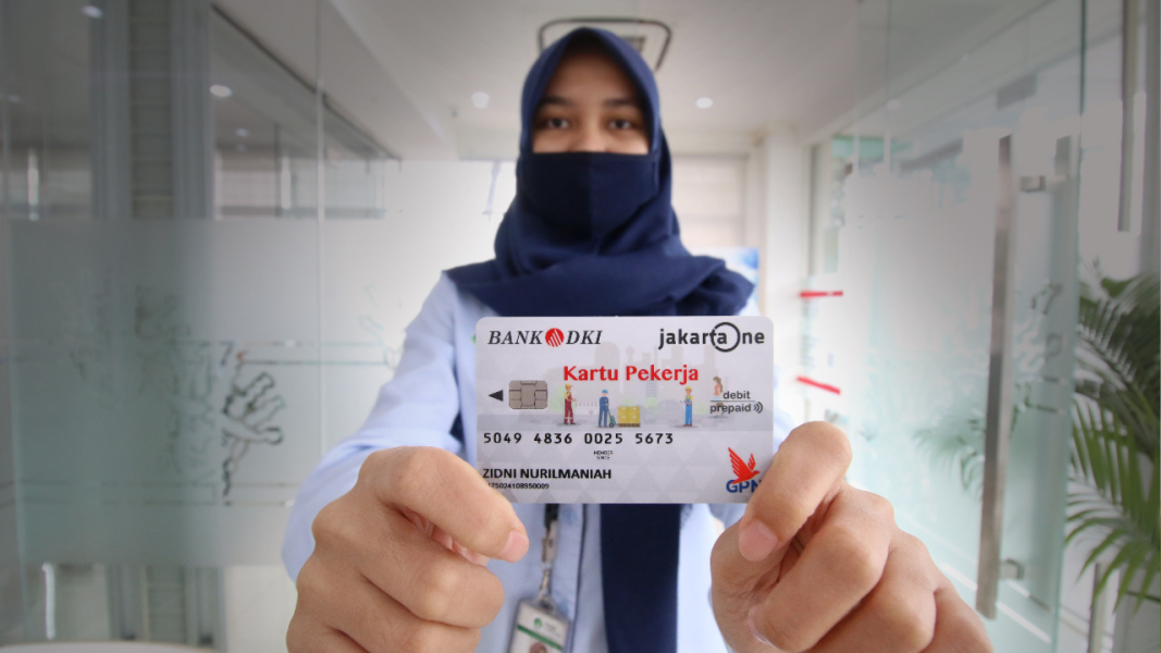 Pemprov DKI Luncurkan Kartu Pekerja Jakarta 2025, Transportasi Umum Kini Gratis