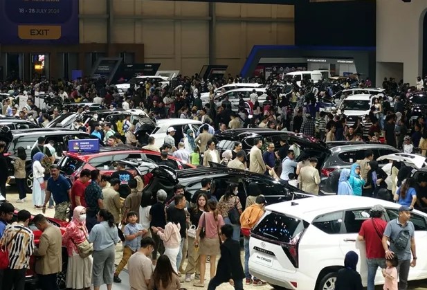 Pasar Otomotif RI Tumbuh