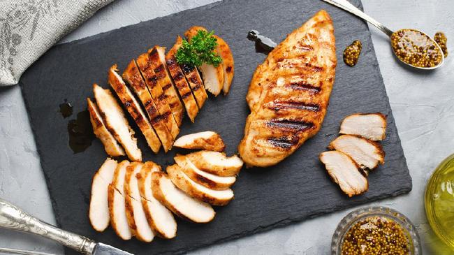 12 Resep Olahan Dada Ayam Lezat untuk Diet Sehat dan Nikmat