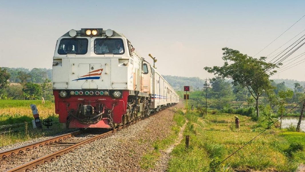 16 Kereta Api Tambahan Siap Operasikan Rute Selama Long Weekend Waisak 2025: Berikut Daftar Lengkapnya