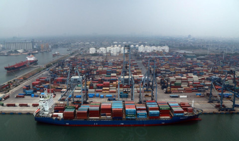 Gesit Membangun Bisnis Logistik di Era Digital: Kunci Sukses dan Tantangan di Tahun 2025