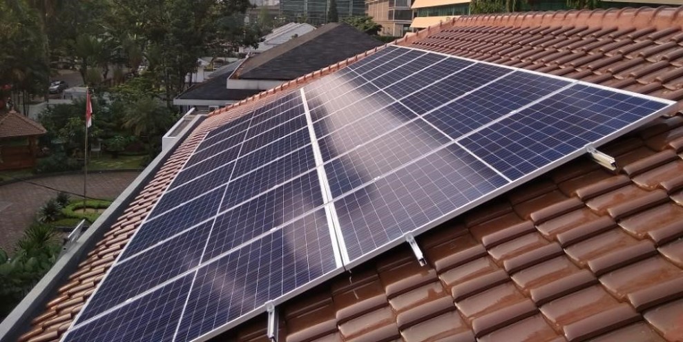 Pemerintah Resmi Bentuk Satgas Transisi Energi untuk Percepat PLTS Nasional
