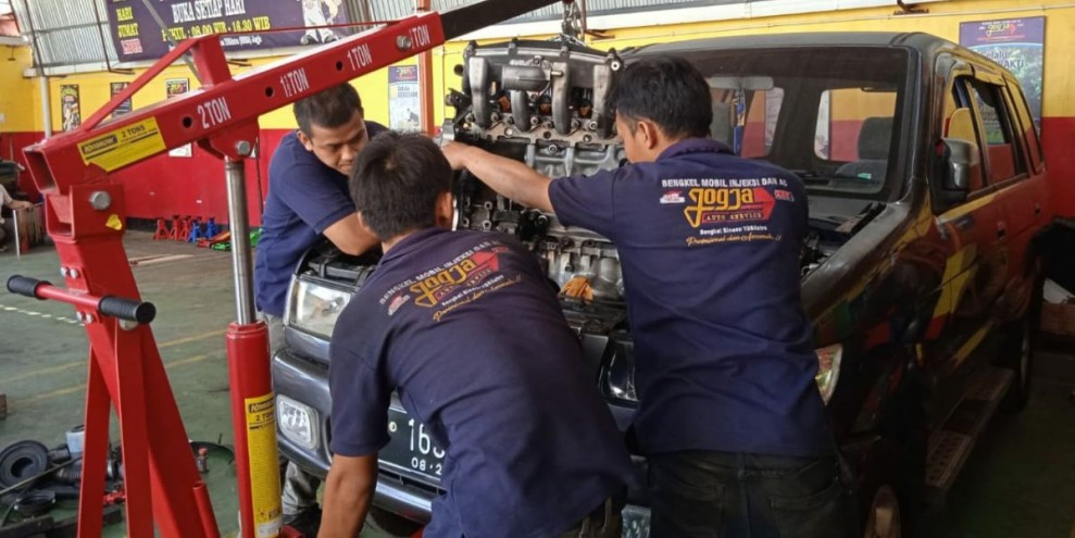 Bengkel Mobil Temanggung: Panduan untuk Pemeliharaan & Servis Kendaraan