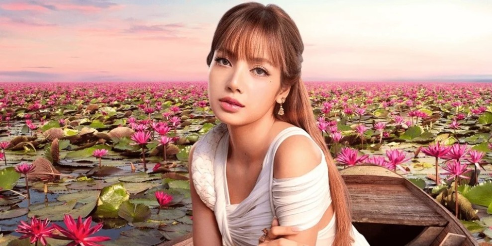 Danau Teratai Merah Thailand Viral Berkat Lisa BLACKPINK