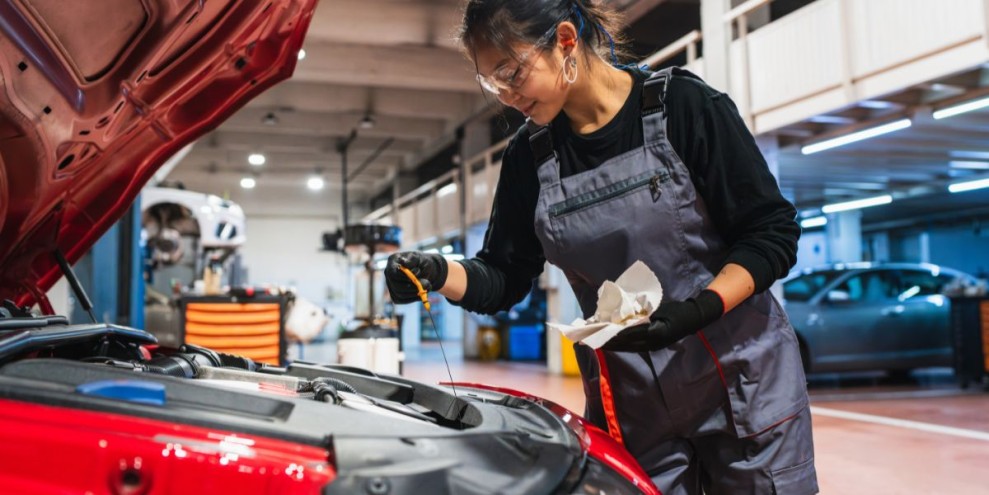 Bengkel Mobil Slawi: Panduan Memilih Tempat Servis Mobil Terpercaya