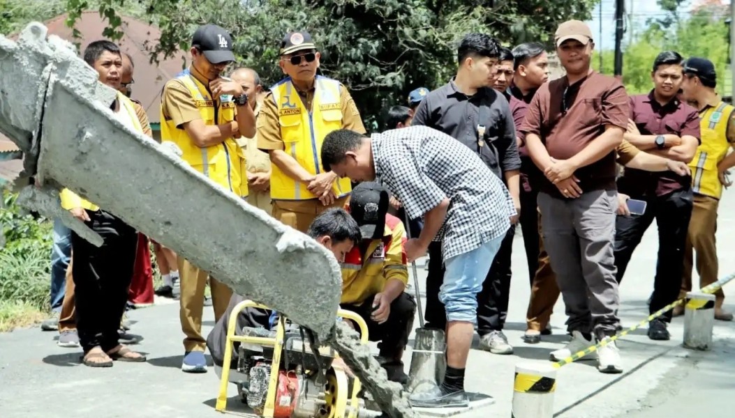 Pemkab Simalungun Prioritaskan Infrastruktur Jalan Berkualitas Untuk Warga