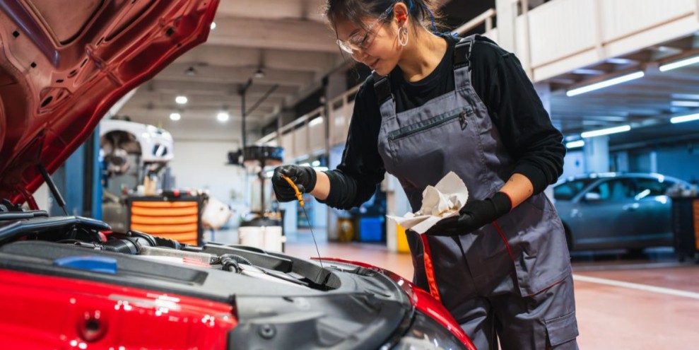 Bengkel Mobil Sidoarjo: Rekomendasi, dan Panduan Perawatan Kendaraan