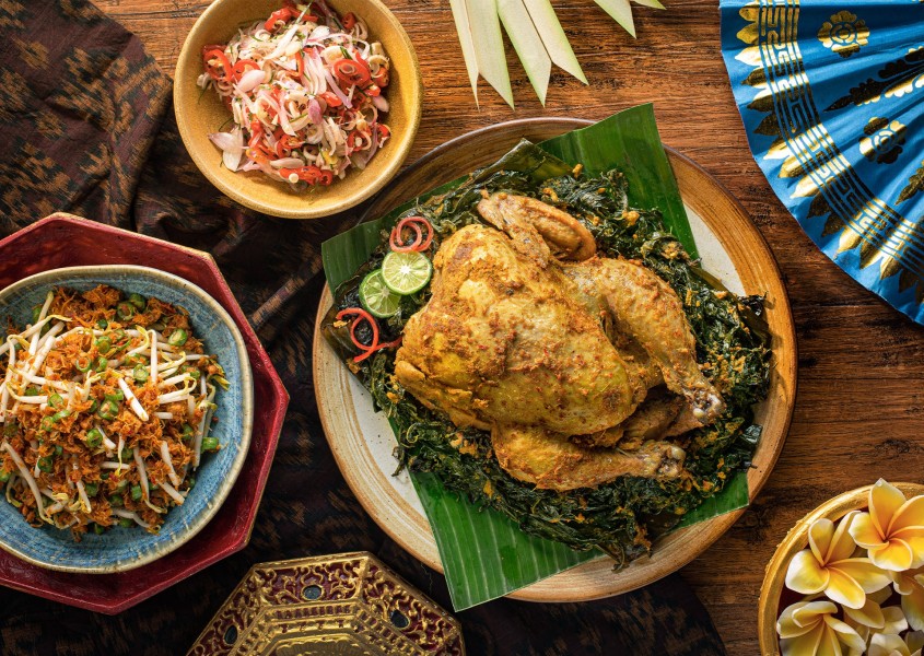 Ayam Betutu Bali: Warisan Kuliner Tradisi dan Rempah