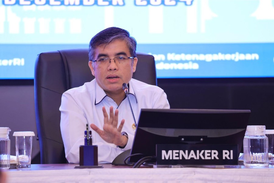 Menaker Serahkan Instrumen Ratifikasi Konvensi ILO 188 di Jenewa