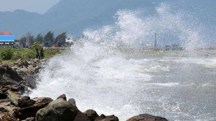 BMKG Ingatkan Waspada Gelombang Laut Sedang di Perairan Sabang