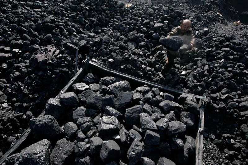 AMM Perluas Bisnis Tambang Batu Bara Produksi 7 Juta Ton