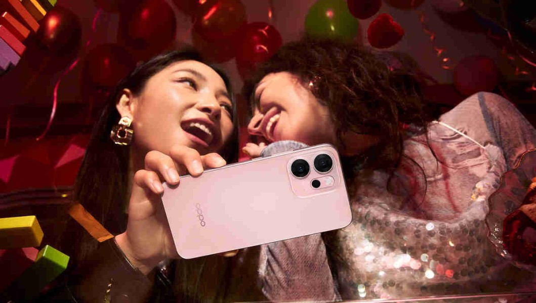 Smartphone OPPO Reno14 Usung Gaya Mermaid Pink Futuristik