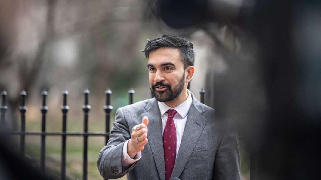 Zohran Mamdani: Wajah Baru yang Mengguncang Panggung Politik Amerika