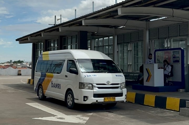 Transportasi Nyaman DAMRI Rute Bandara Menuju Bogor
